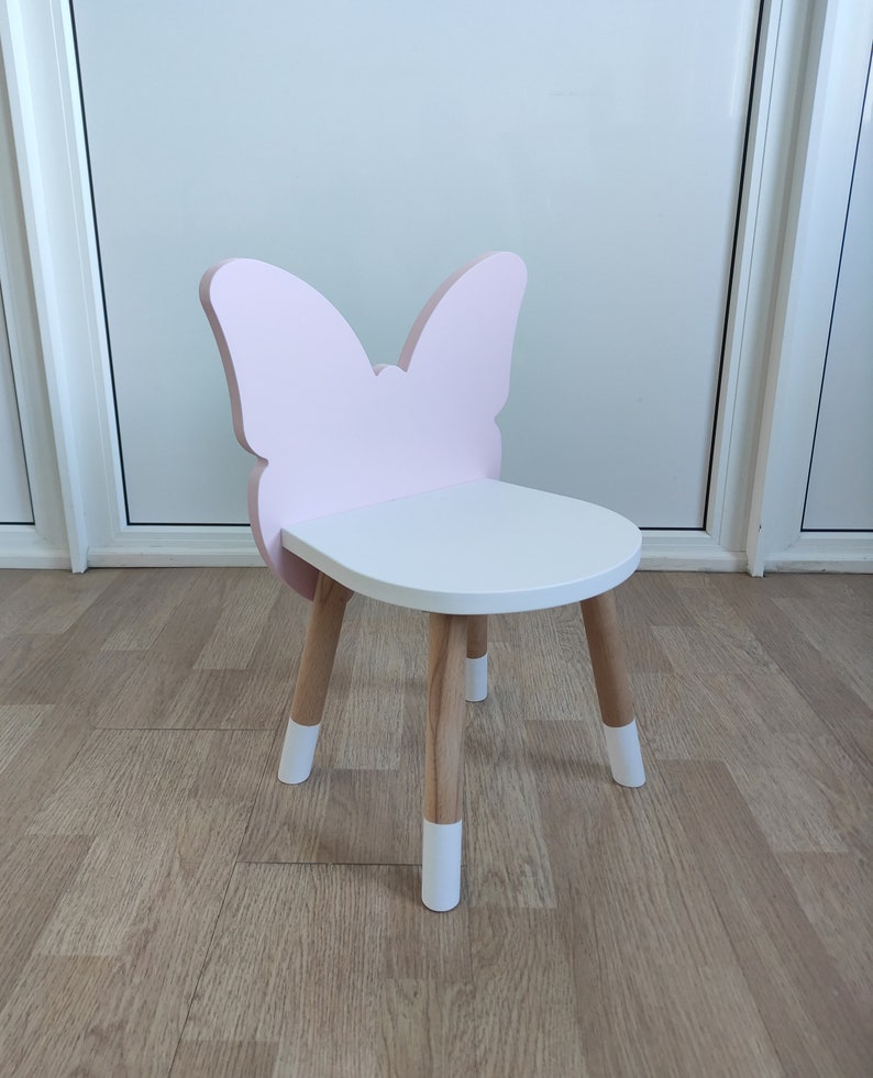 Ensemble table et chaise Butterfly unique/Ensemble de table pour tout-petit/Table Montessori/Cadeau parfait pour un anniversaire d'enfant ou comme cadeau de Noël/Cadeau utile image 5