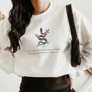 Shakespeare Bookish Sweatshirt Dark Academia Clothing Reading Sweatshirt Book Sweatshirt Dark Academia Clothes Booktok Books Sweatshirt