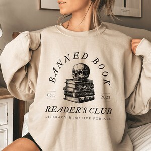 Gebannte Bücher Sweatshirt Buch Sweatshirt Lesen verboten Bücher Bücherwurm Sweatshirt Lese Sweatshirt Literarisches Sweatshirt Buch Merch Booktok Merch