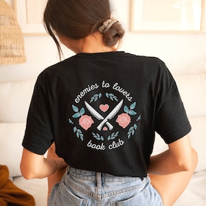 Feinde für Liebhaber Buchclub Shirt Bücherwurm Shirt Romanze Leser Literatur Shirt Lesen T Shirt Booktok Bücherwurm Shirts Buchclub Geschenke