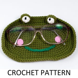 Frog Glasses Holder Crochet Pattern. Crochet Eye Glass Holder. DIY Case For Eyeglasses. Crochet Hook Holder