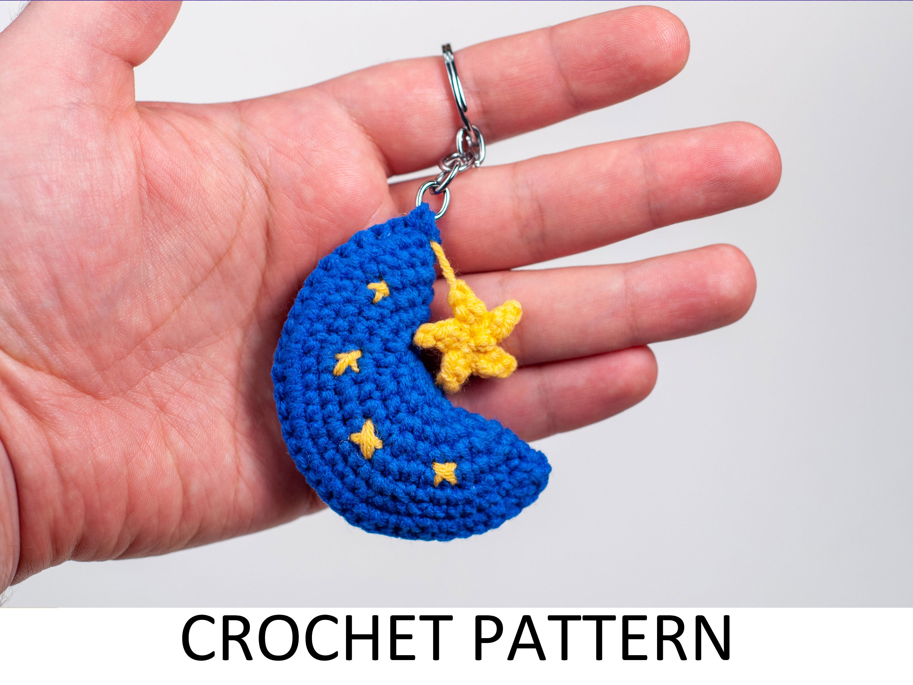 Moon and Star Crochet Pattern. Crescent Moon Pattern. Space Amigurumi Keychain Pattern. Keyring Charm Pattern.