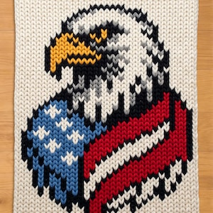 USA Bald Eagle Finger Knitting Pattern. Chunky Knit Blanket Pattern