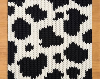 Cow Print Finger Knitting Pattern. Black and White Chunky Chenille Yarn Knit Blanket Pattern