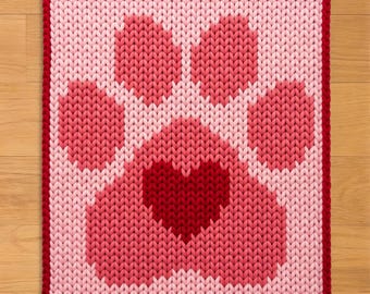 Dog Paw Print with Heart Finger Knitting Pattern. Animal Chunky Knit Blanket Pattern.