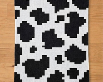 Cow Print Finger Knitting Pattern. Black and White Chunky Chenille Yarn Knit Blanket Pattern
