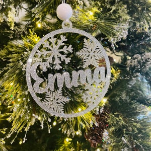 Personalized Round Ornament | Acrylic Name Ornaments | Christmas Tree Ornament | Kids Name Custom Ornament | Snowflake Family Name Ornament