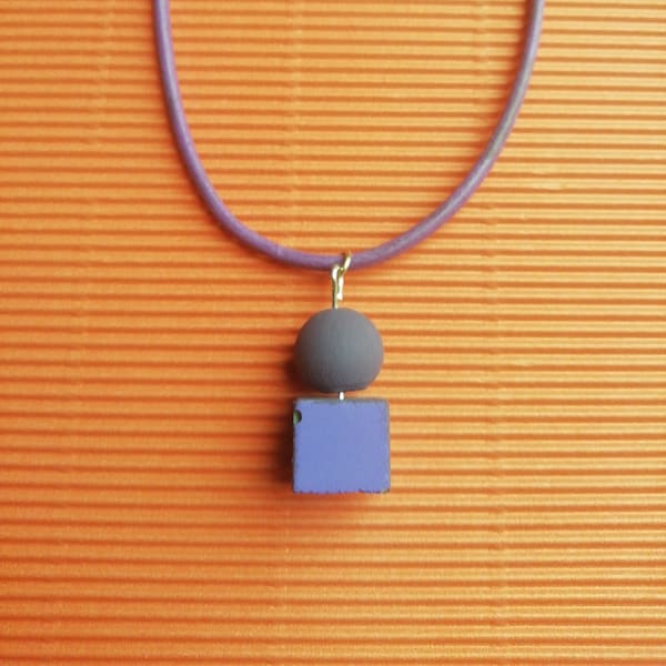 Purple concrete statement beton necklace*Personalized*Jewelry gifts for Women*Minimalist style*Cube and ball geometric pendant*Decor beton