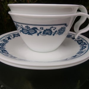 Corelle By Corning, USA, &quot;Old Town Blue&quot; Pattern, Two Coffee Or Tea Cups, Blue Onion Design Border, White, Vintage Blue Plates, White Plates