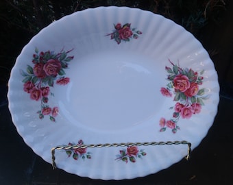 Royal Albert, Centennial Rose Pattern, Discontinued 1980-1981, Oval Vegetable Serving Bowl, Roses, Green Leaves, Scalloped Edge, Gold Trim