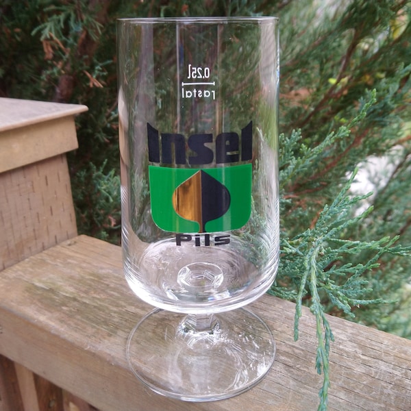 Insel Pils German Collectible Stemmed Beer Glass, Barware Glass, Pilsner Glass, Pint Glass, Vintage Barware, Collectible Glassware, Green