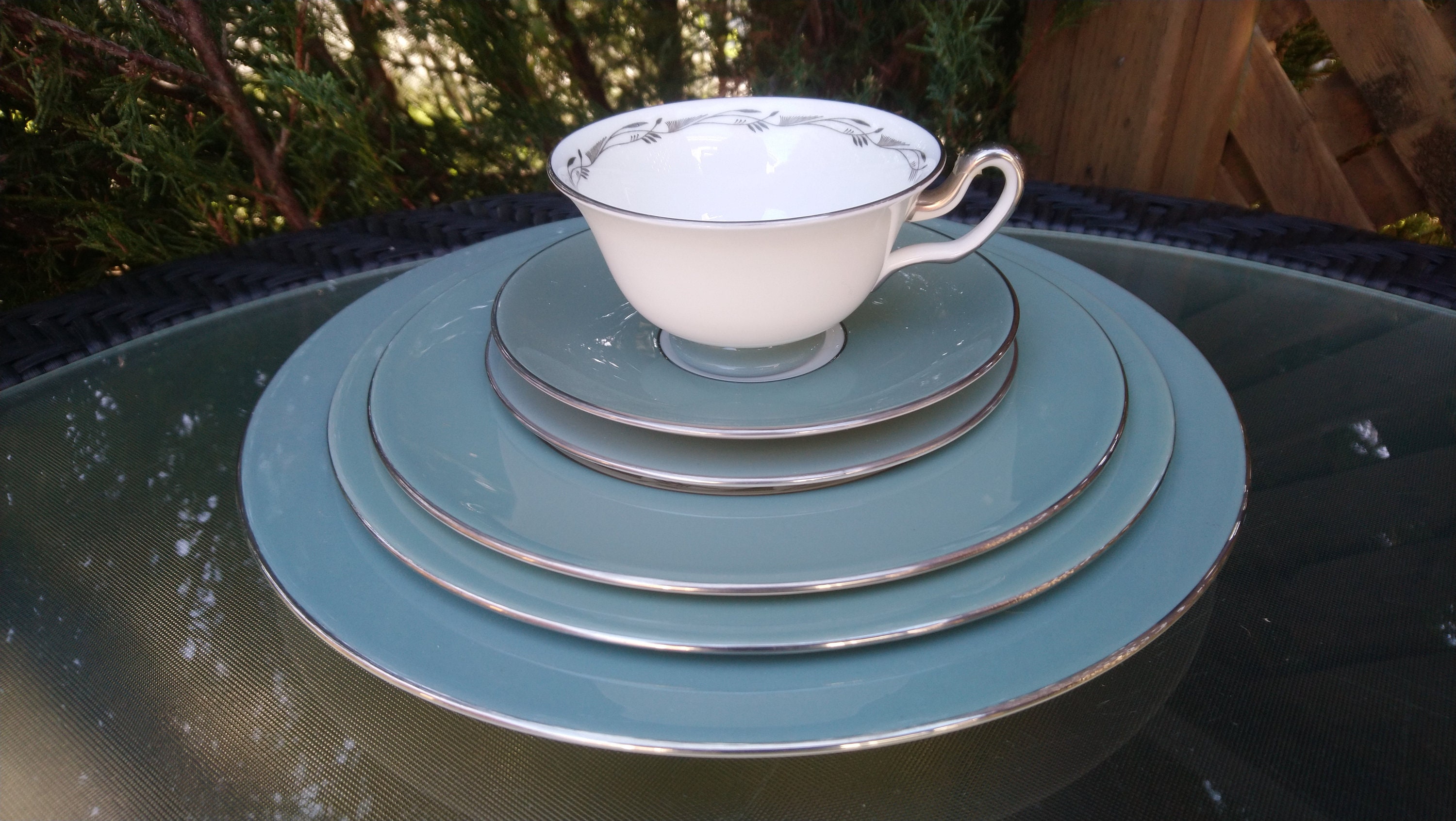 Wedgwood runnymede dishes - Etsy 日本