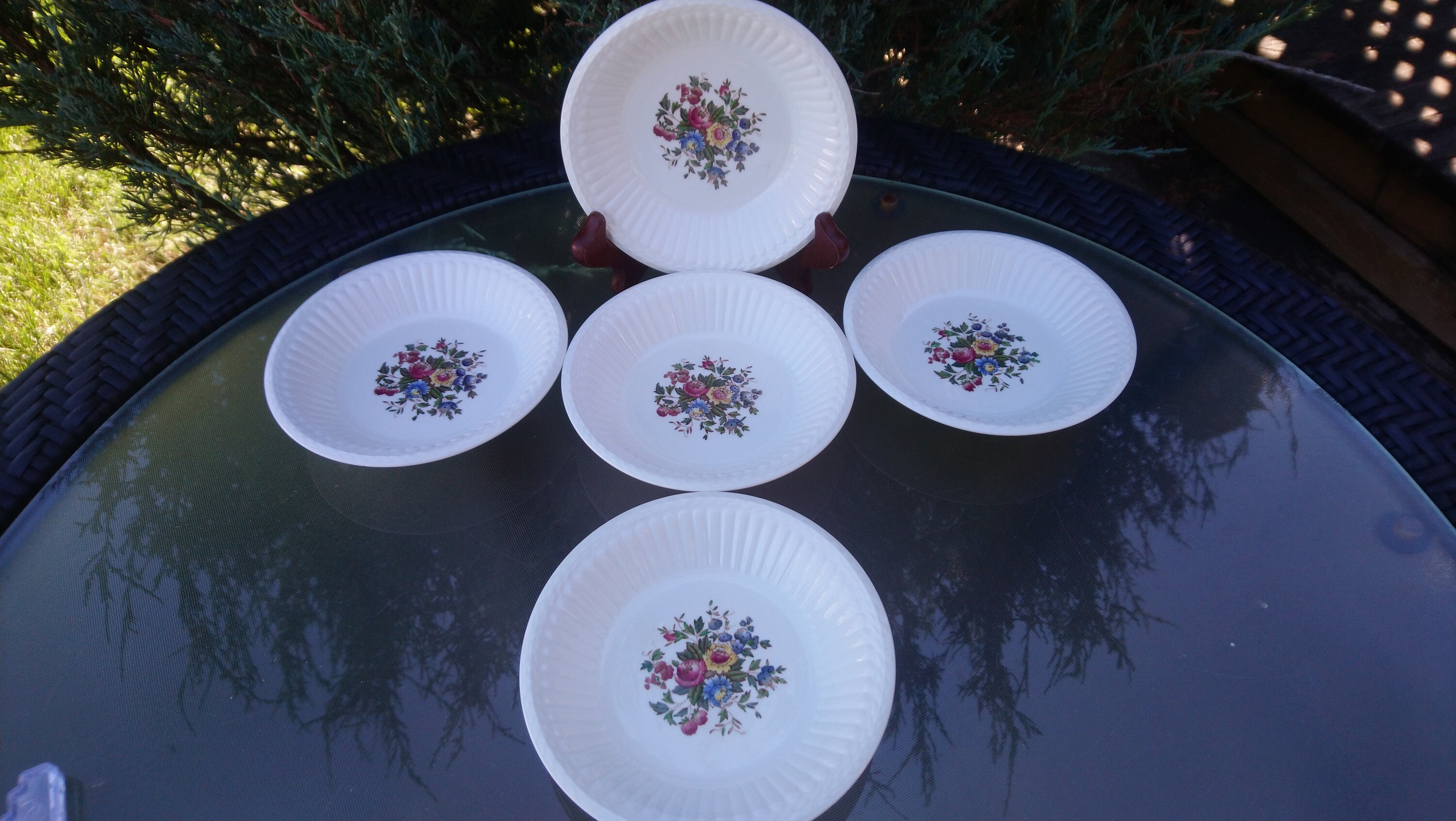 Wedgwood Edme Conway Pattern, Queens Ware, Set of Five Dessert