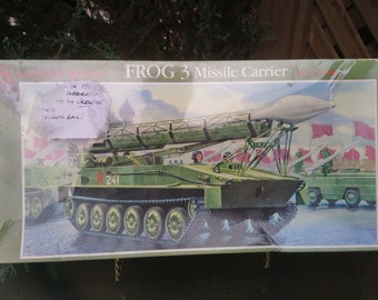 Kit de modelo de plástico, porta-mísseis Frog 3, escala 1/32, modelos Glencoe, vintage 1988, embrulhado em plástico, nº 07401, militar