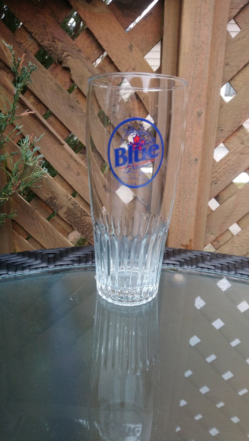 Labatt Pint Labatt Blue Pilsner Glass, Signed John Labatt, 1 Pint Capacity ...