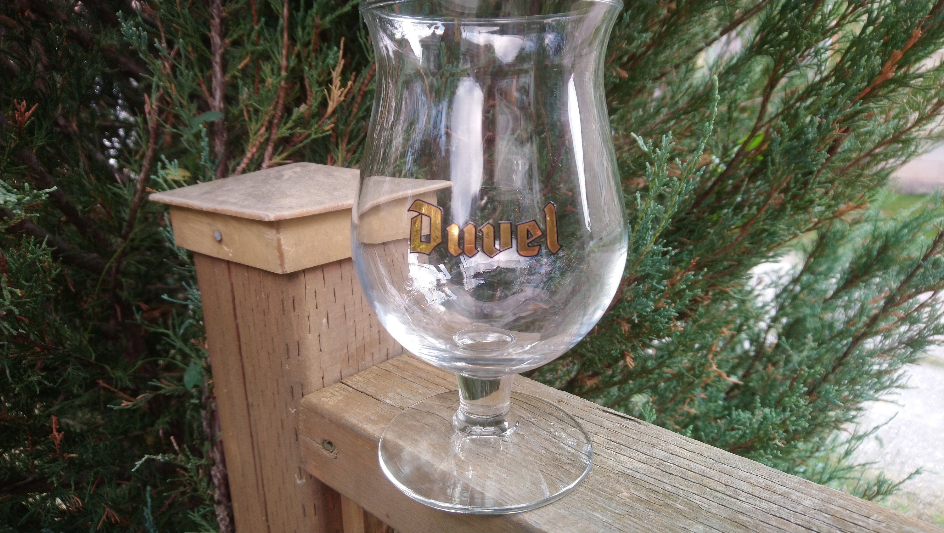 Duvel Beer Glass, 16 Ounces