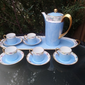 Rosenthal, Thomas, Bavaria Kaffee Oder Espresso Set 1908-1939 Kanne, Fünf Tassen Und Untertassen, Serviertablett, Blau Mit Blumendekor, Vintage