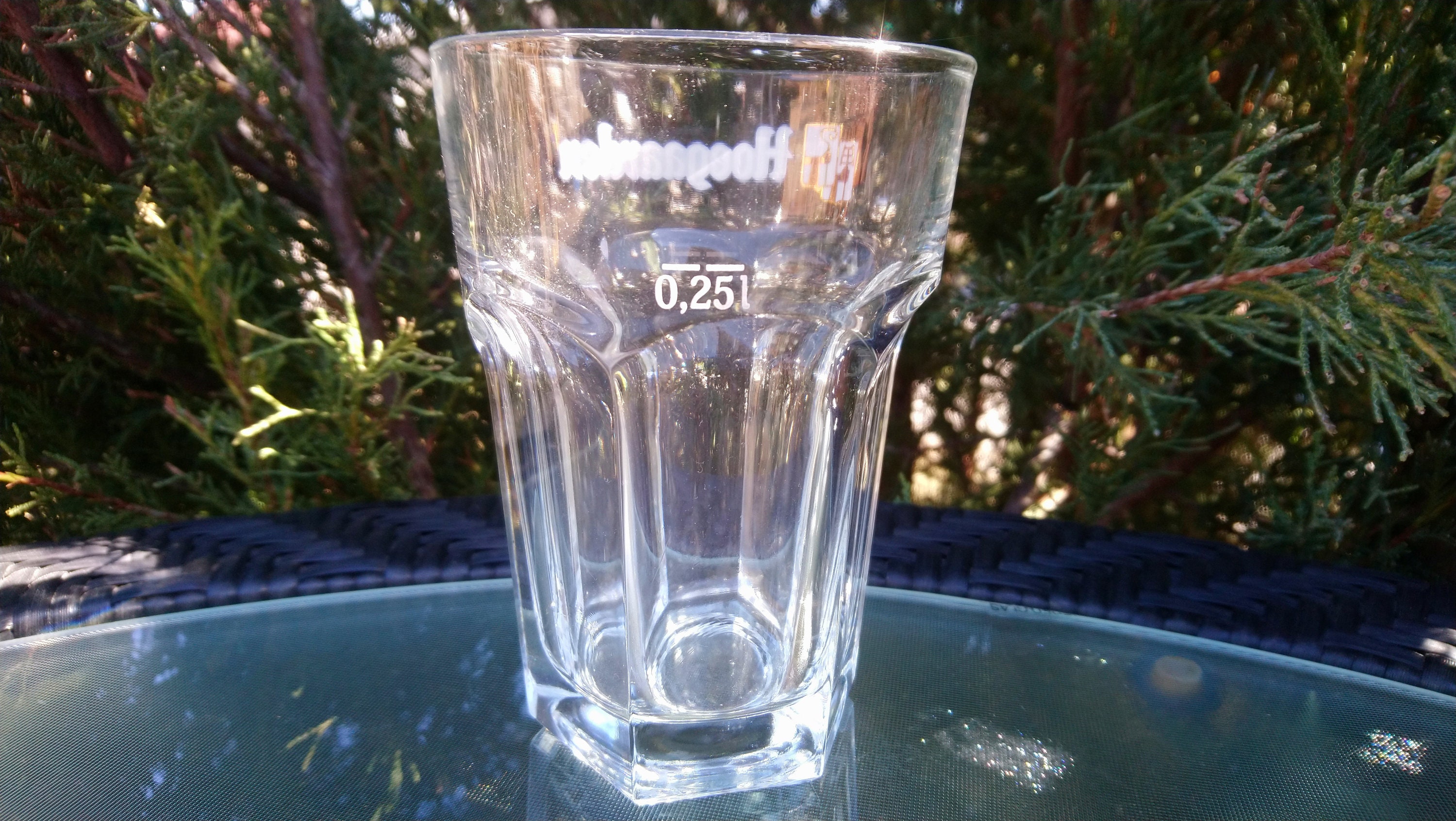 Hoegaarden ビールグラス型照明　ヴィンテージ　アメリカン ヴィンテージ ヒューガルデン 0.25L 容量 ベルギー 六角形 ウィート