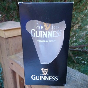 Guinness Beer Glass, Harp Logo, Boxed, Barware Glass, Drinking Glass, 16 Ounces, Collectible