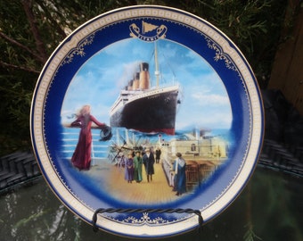 Titanic, Queen Of The Ocean, On the Promenade, tercer número de la serie, lámina No. 1839B, por James Griffin, The Bradford Exchange, Collector's