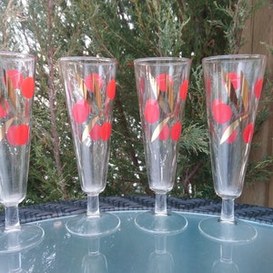 Vintage Red Dot Stemmed Fluted Barware Glasses, Beer Glasses, Beer Flutes, Parfait Glasses, Vintage Stemware, Collectible Barware, Pilsner