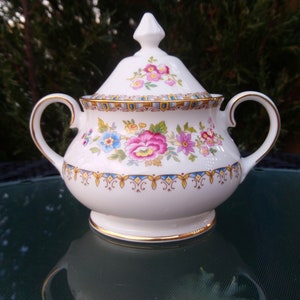 Vintage Royal Grafton Fine Bone China, Made In England, Malvern Pattern, Sugar Bowl With Lid, Vintage China, Collectible Porcelain image 3