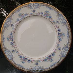 Minton Avonlea Pattern, Discontinued 1976-1989, One Dinner Plate
