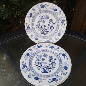 Johnson Brothers, Nordic Pattern, Blue Onion, Set Of Three Bread Plates, Blue Floral, Smooth Rim