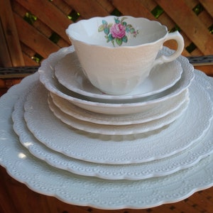 Spode&#39;s Jewel, Copeland, Billingsley Rose Pattern, One Dinner, Luncheon, Salad, Bread Plate, One Cereal, Dessert Or Sauce Bowl, Cup Saucer