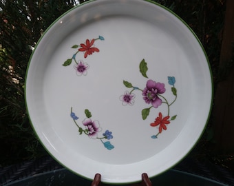 Royal Worcester "Astley" Pattern, Vintage 1983 Quiche Dish, Oven To Table Ware, Purple, Red Floral Decoration On White Dish, Green Trim