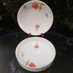 Mikasa &quot;Just Flowers&quot;, Two Coupe Soup Bowls, Discontinued 1974-1996, Coral, Yellow, Blue Flowers, White Background, Floral Motif, Deco