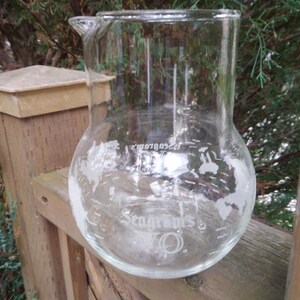 Seagram&#39;s VO Glass Pitcher Carafe, Vintage Barware, 32 Ounces