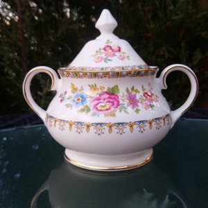 Vintage Royal Grafton Fine Bone China, Made In England, Malvern Pattern, Sugar Bowl With Lid, Vintage China, Collectible Porcelain image 2