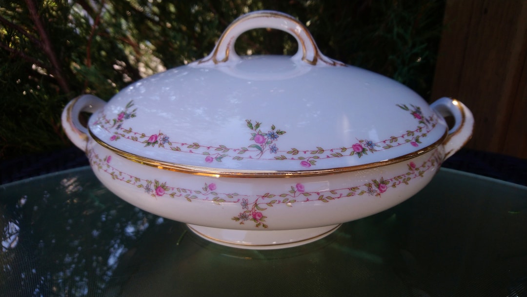 B&C Limoges France L. Bernardaud and Co. Limoges Antique Lidded