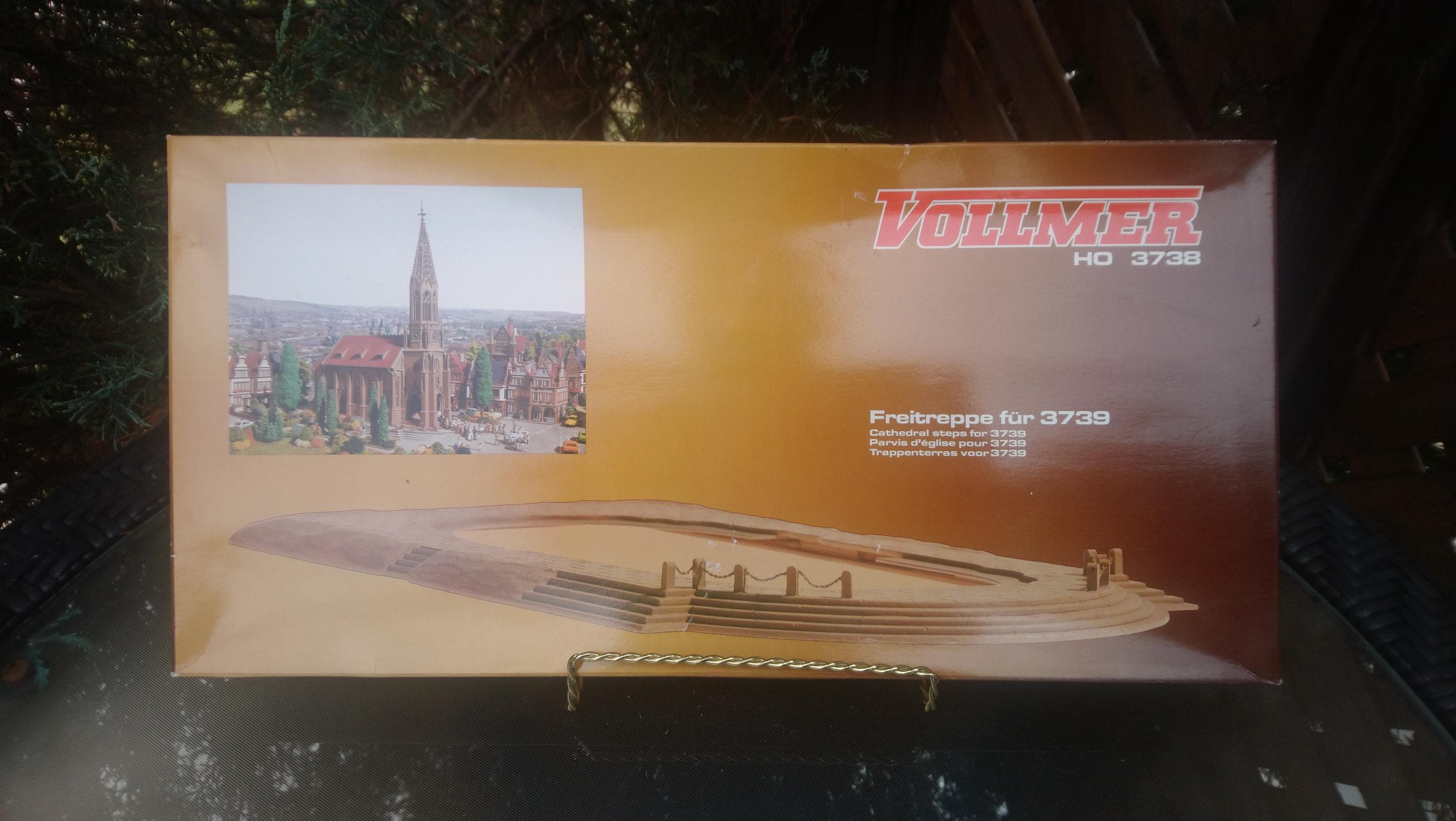 Vollmer HO 3738 Plastic Model Kit, HO Scale Base Or Foundation For Church Model, Made In West Germany, Open Box