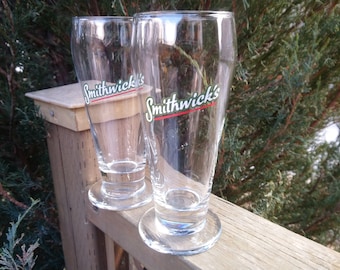 Set Of Two Smithwick's Irish Red Ale Style Beer Collectible Vintage Beer Glasses, Barware Glasses, 8 Ounces