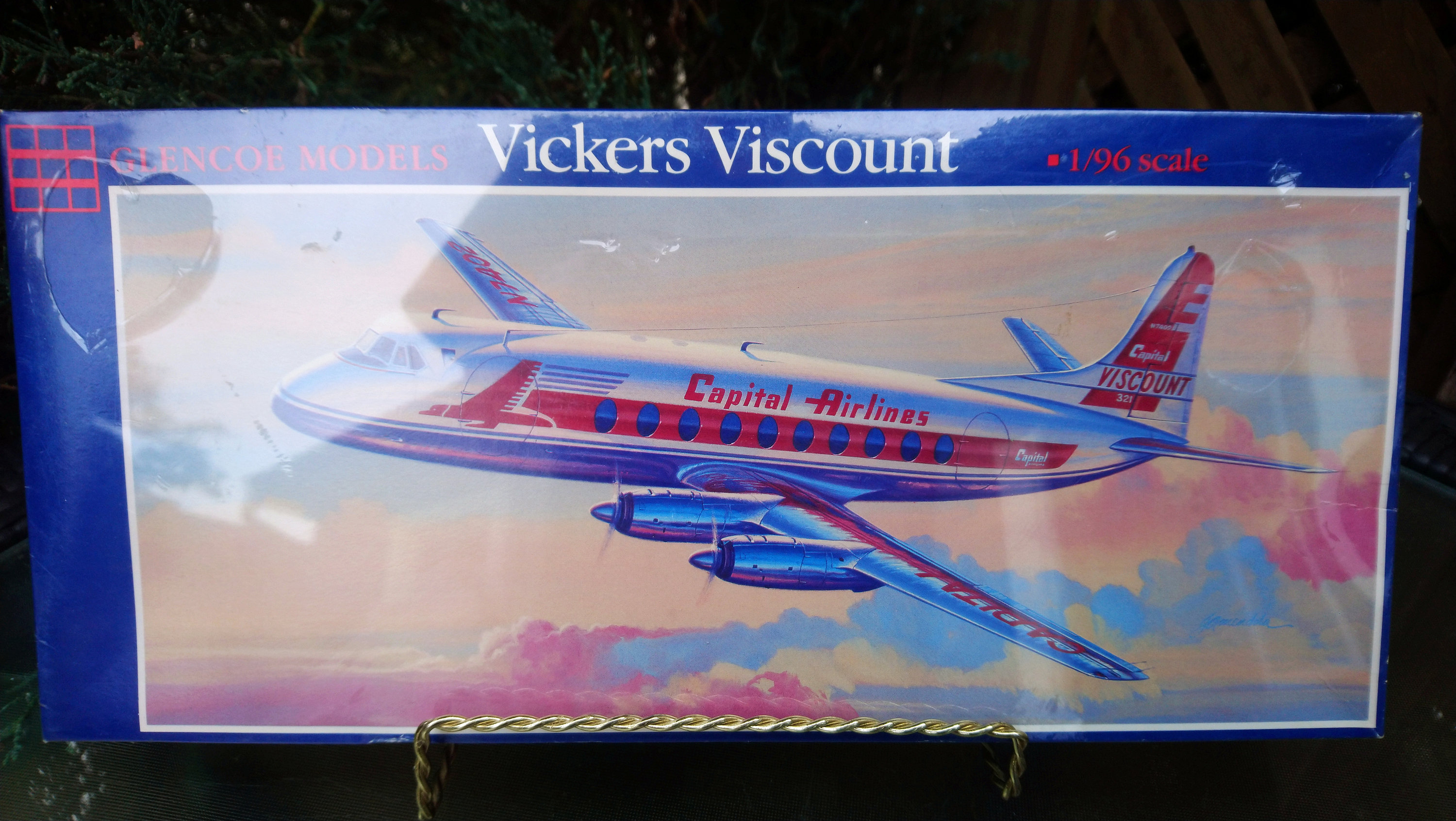 Plastic Model Kit, Vickers Viscount, Glencoe Models, 1/96 Scale