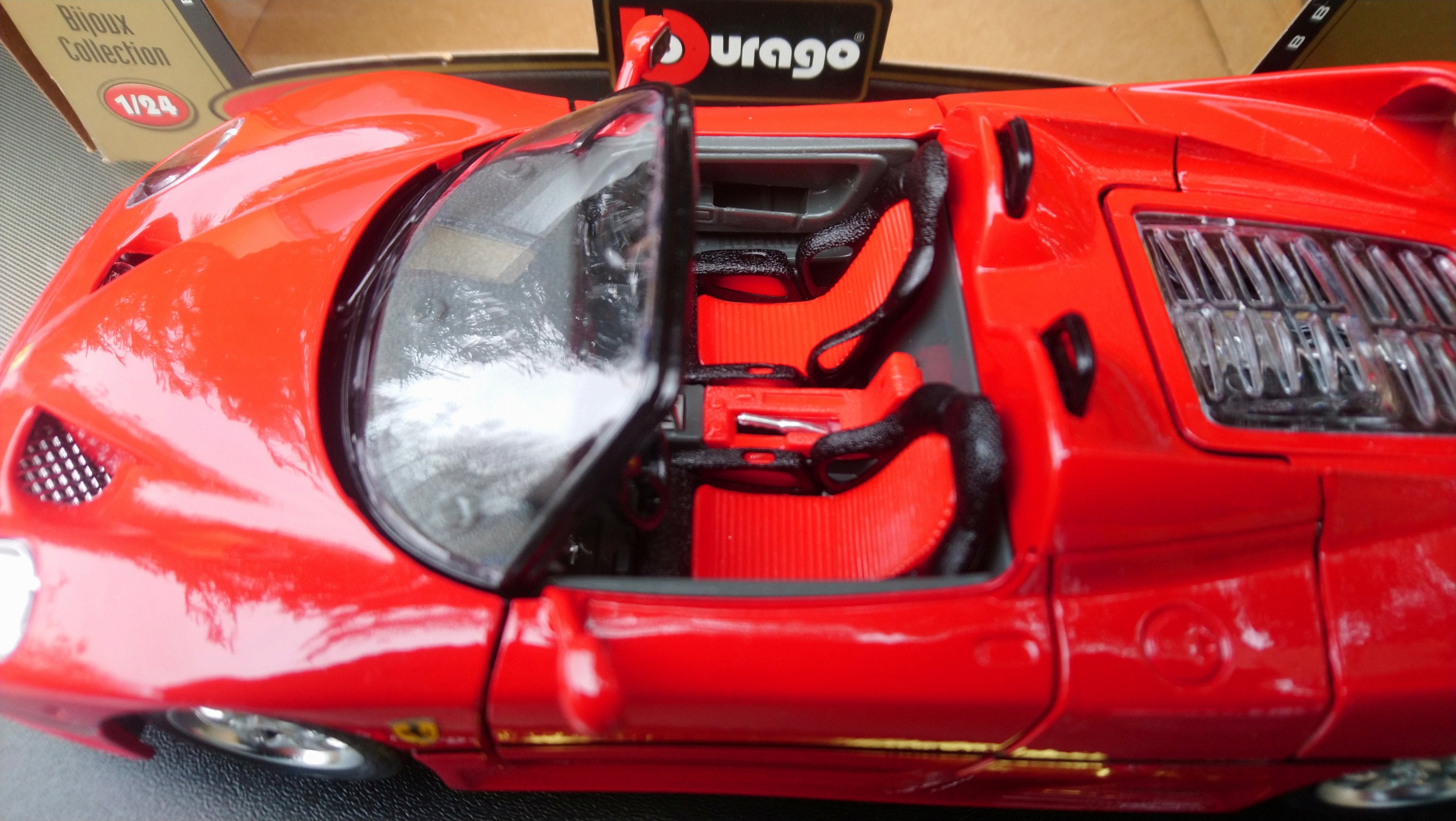 BBURAGO 1/24 – FERRARI F50 – 1995 - Little Bolide