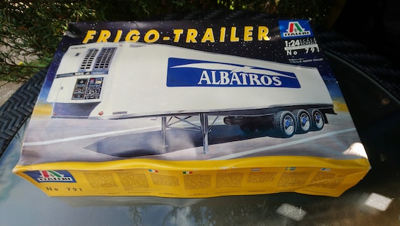 Frigo Trailer Albatros Italeri 1:24 Scale No. 791 Plastic Model Complete Kit Vintage 1990s Reefer Trailer, Instructions Collectible Model