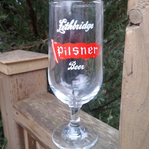 Lethbridge Pilsner Beer Collectible Stemmed Beer Glass, Barware Glass, Vintage Drinking Glass, Tulip Shaped Stemware, Red White Label Deco