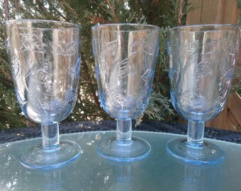 Set Of Three Blue Stemmed Water Goblets, Drinking Goblets, Wine Goblets, Blue Glasses, Blue Stemware, Collectible Glassware, Vintage Glasses