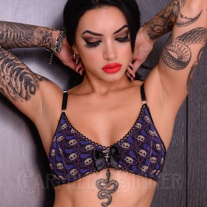 Skull-Raven Set. Lingerie set, skull bralette lingerie, gothic lingerie, handcraft  lingerie, lingerie set. Handemade lingerie
