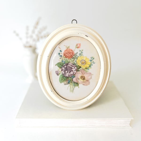 Vintage Oval Framed Floral Print. Still Life Flower Bouquet. Garden Flower Gallery Wall Art.