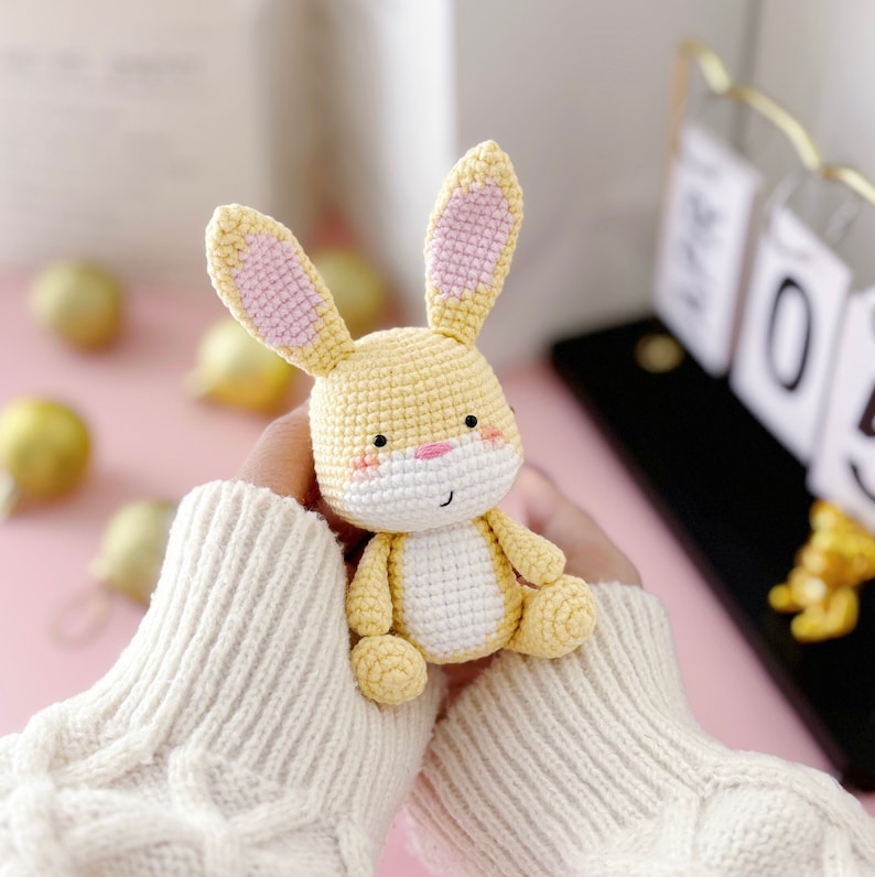 Yellow cute Rabbit crochet pattern. Amigurumi crochet pattern. Crochet doll. PDF file zdjęcie 4