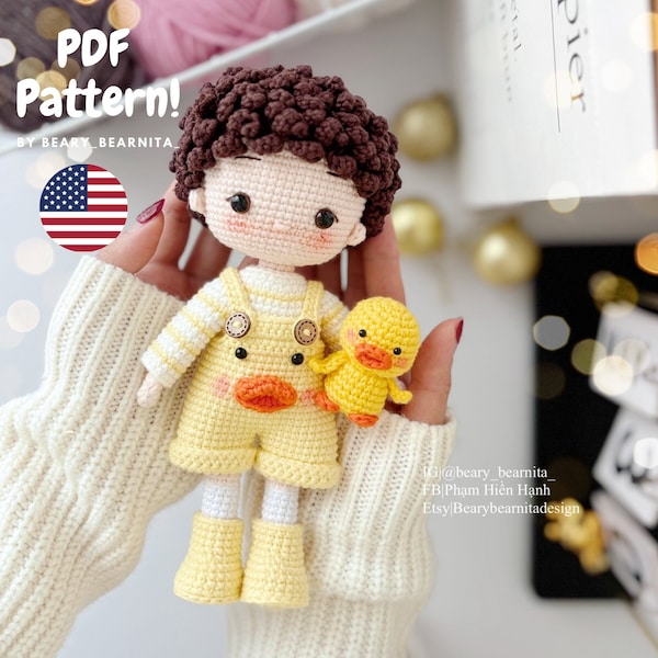 Wzór na szydełkową lalkę Ducky Boy: Amigurumi PDF (do pobrania w wersji cyfrowej)