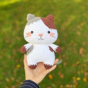 Plushie cat. Little chunky cat. Stuffed cat. Amigurumi toy. Finished toy. Ready to ship.