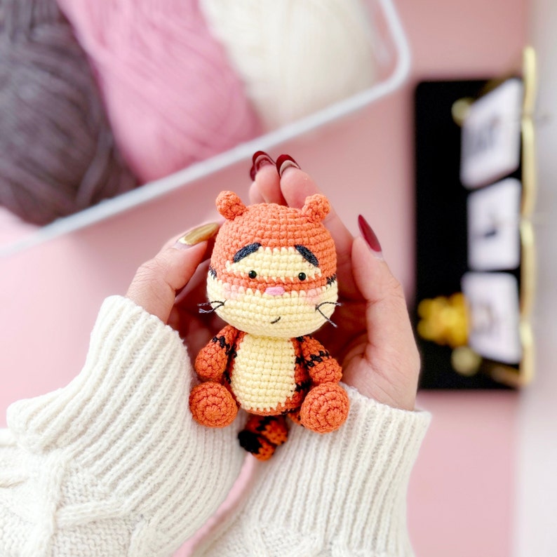 Orange cute Tigger crochet pattern. Amigurumi crochet pattern. Crochet doll. PDF file zdjęcie 5