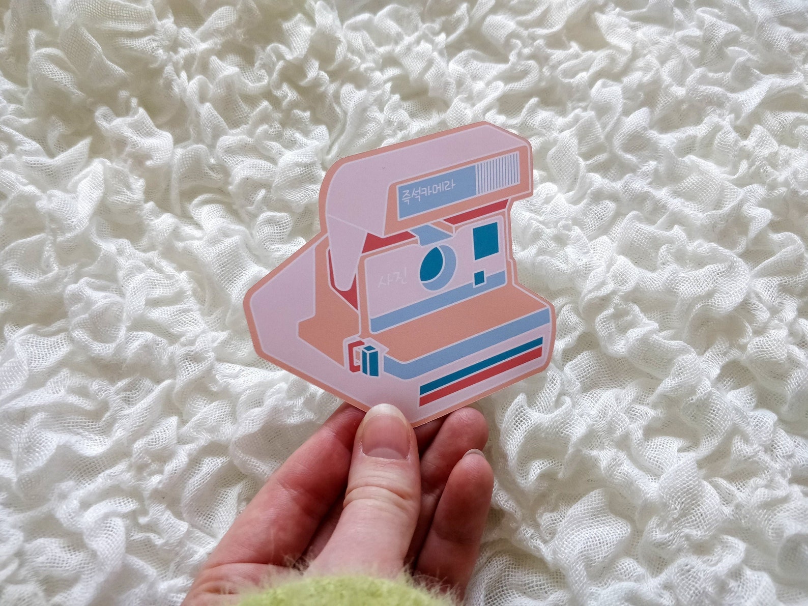 korean polaroid camera