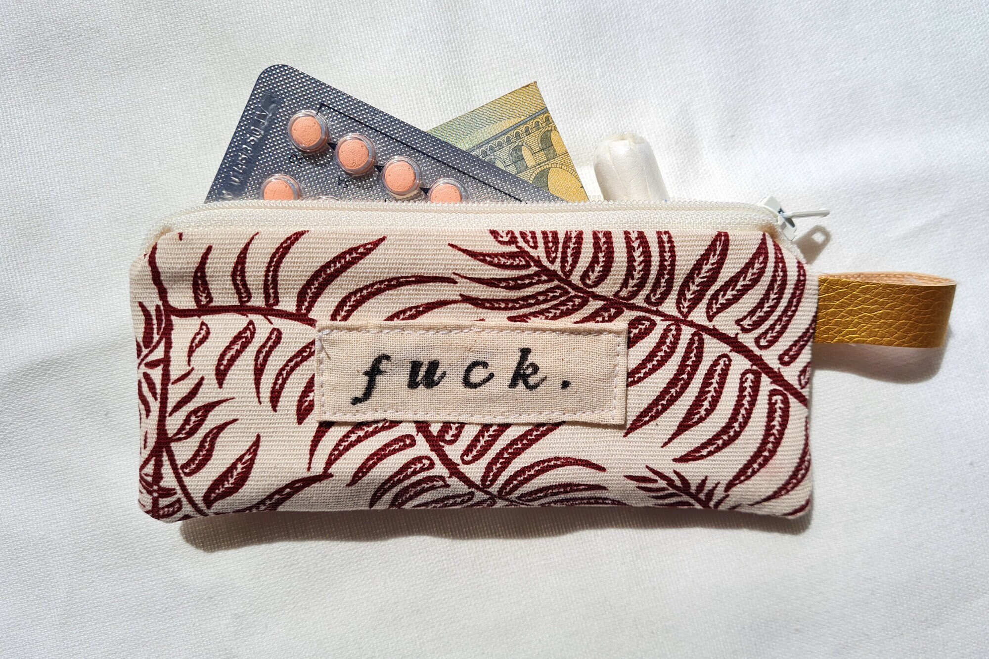 I Feel Like Being a Bitch Today (Fuck Off) Cosmetic Bag – 1327andco