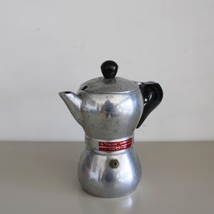 Caffettiera La "Signora", Machine à expresso italienne sur plaque de cuisson, Cafetière à moka, percolateur à expresso, Espresso italien vintage, Plaque de cuisson Moka Express,
